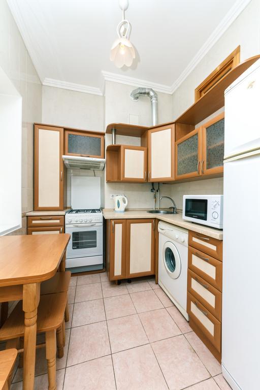 Apartment On Khreshchatyk Киев Экстерьер фото